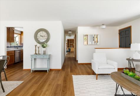 4444 Norris Lane Oak Harbor WA 98277