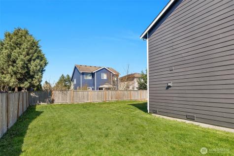 6945 282 Place NW Stanwood WA 98292