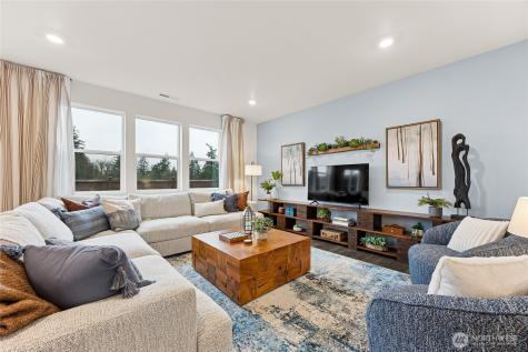 1468 Pecheos Avenue Buckley WA 98321
