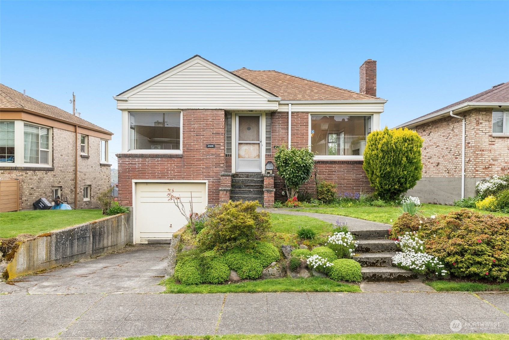 4345 12th Avenue S Seattle WA 98108