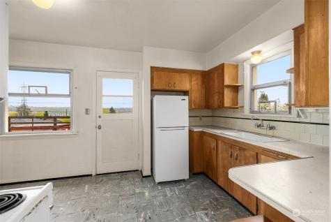 4345 12th Avenue S Seattle WA 98108