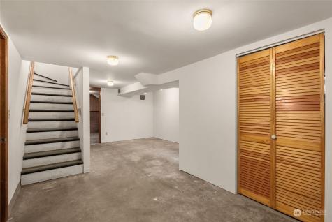 4345 12th Avenue S Seattle WA 98108