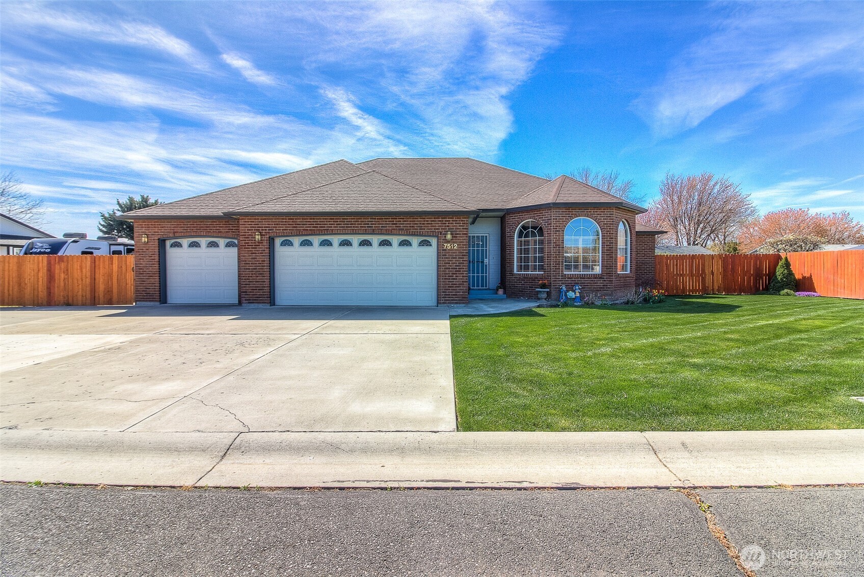 7512 Olmstead Court Yakima WA 98908