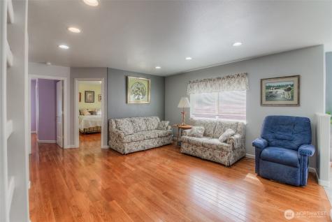 7512 Olmstead Court Yakima WA 98908