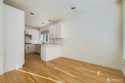 608 Bellevue Way SE Bellevue WA 98004