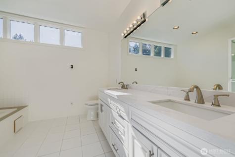 608 Bellevue Way SE Bellevue WA 98004