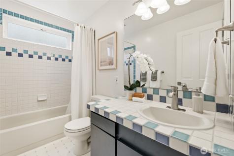 12311 87th Court NE Kirkland WA 98034