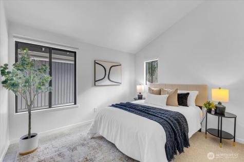 161 142nd Place NE Bellevue WA 98007