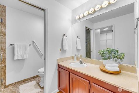 161 142nd Place NE Bellevue WA 98007