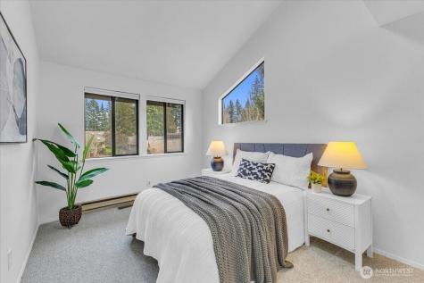 161 142nd Place NE Bellevue WA 98007