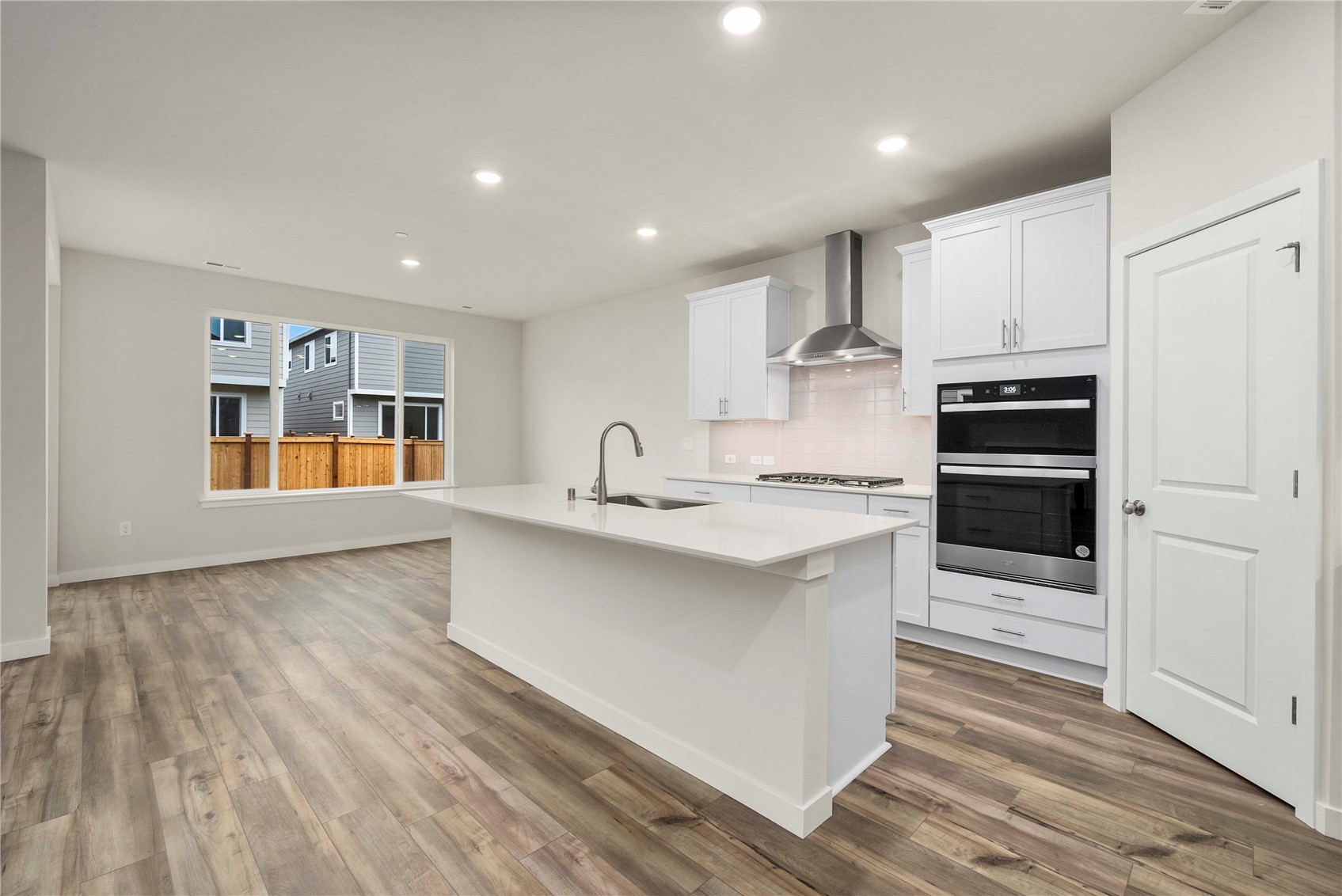 3986 Flat Top Drive Bremerton WA 98312