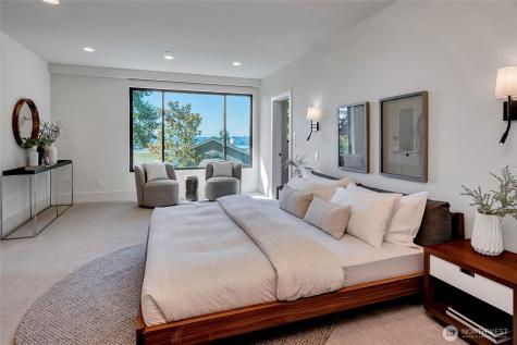 6950 SE Maker Street Mercer Island WA 98040