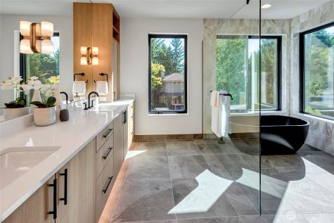 6950 SE Maker Street Mercer Island WA 98040