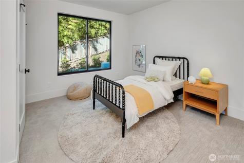 6950 SE Maker Street Mercer Island WA 98040