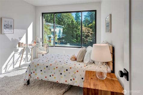 6950 SE Maker Street Mercer Island WA 98040