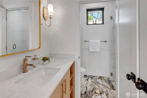 6950 SE Maker Street Mercer Island WA 98040