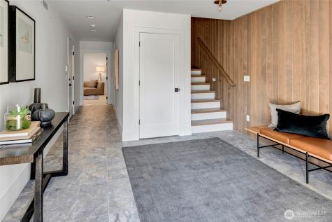 6950 SE Maker Street Mercer Island WA 98040