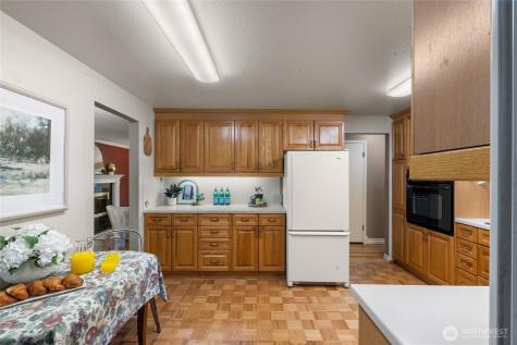 1036 146th Avenue SE Bellevue WA 98007