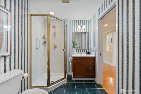 1036 146th Avenue SE Bellevue WA 98007