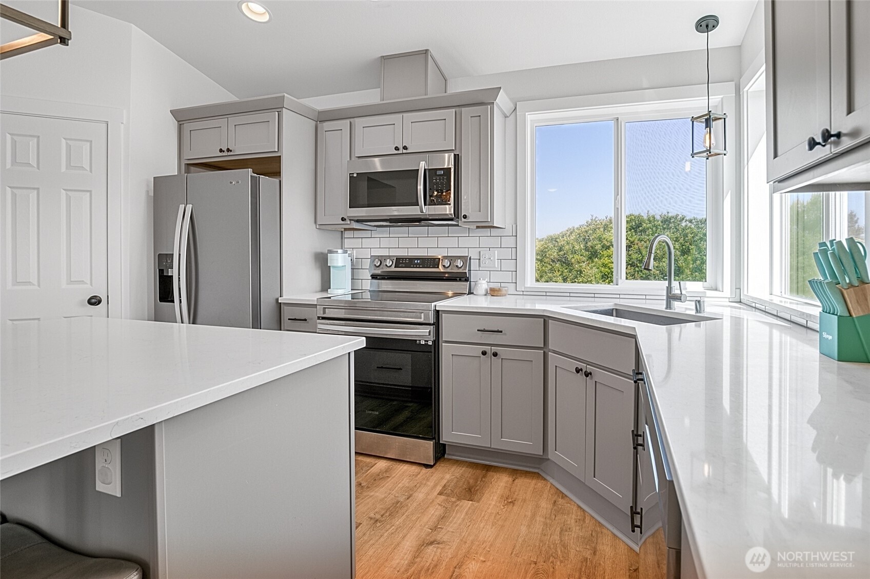 1255 Channel Avenue SW Ocean Shores WA 98569