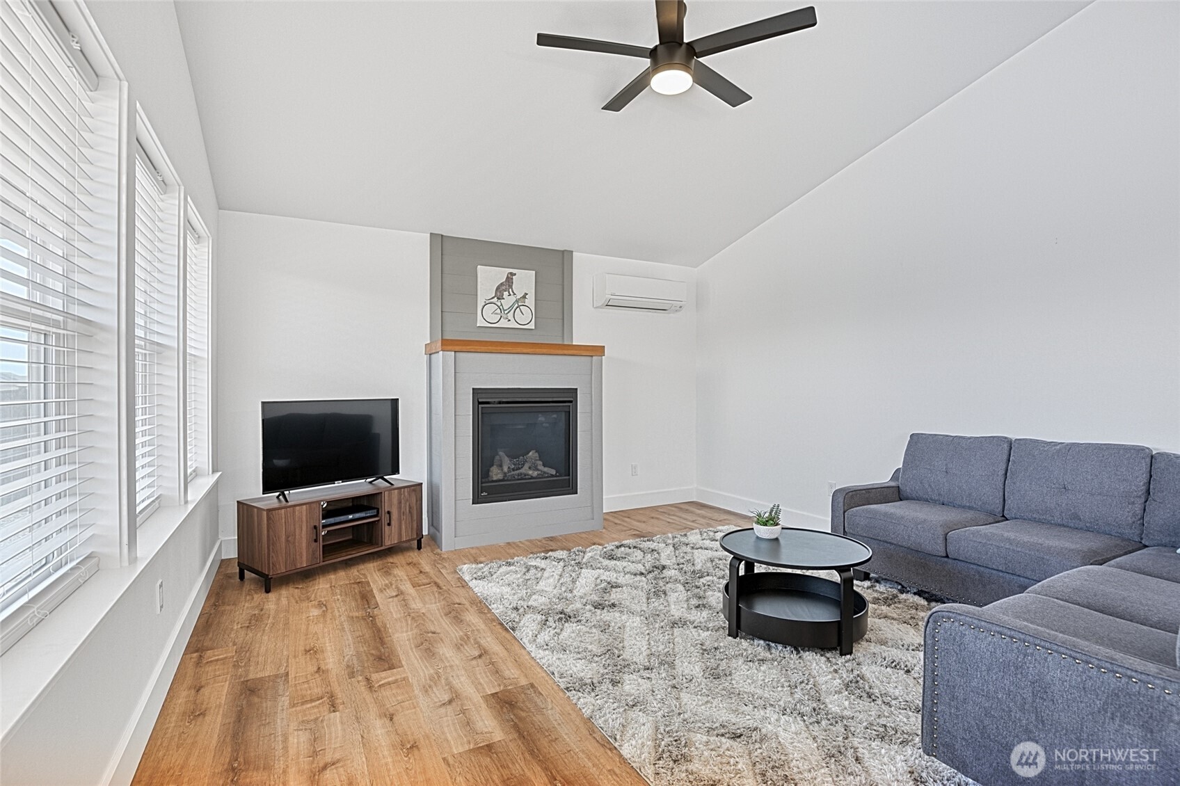 1255 Channel Avenue SW Ocean Shores WA 98569