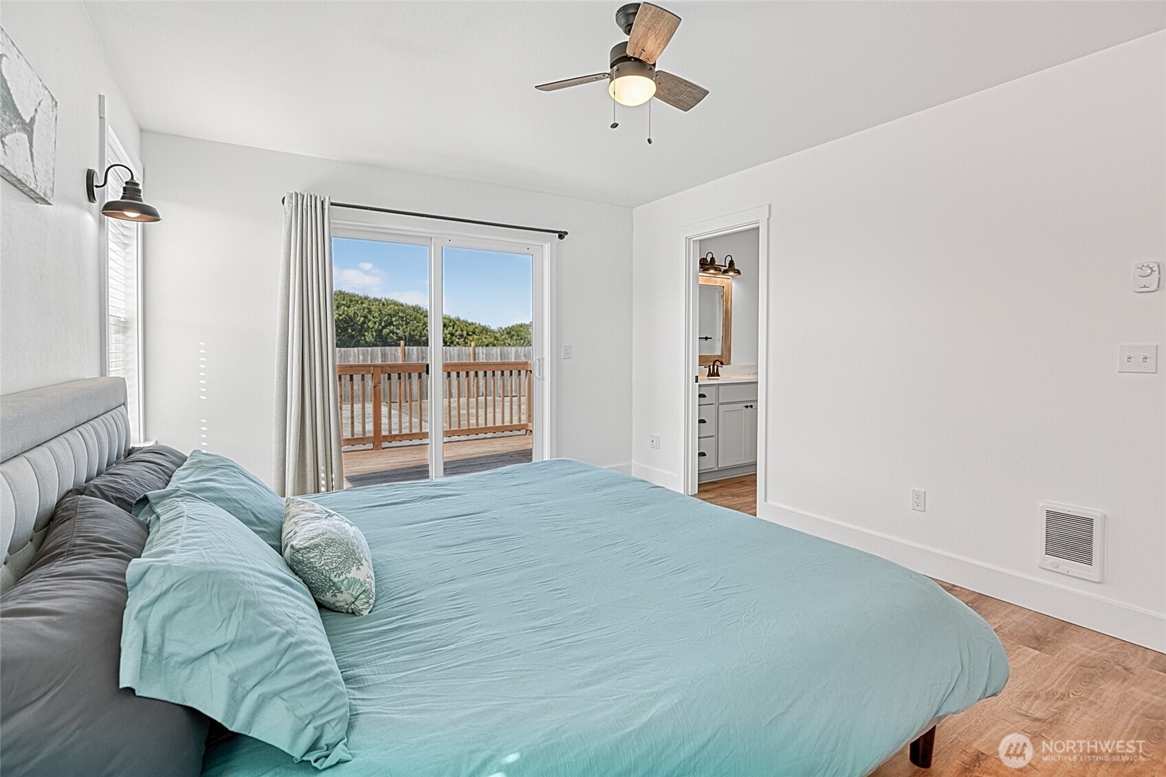 1255 Channel Avenue SW Ocean Shores WA 98569