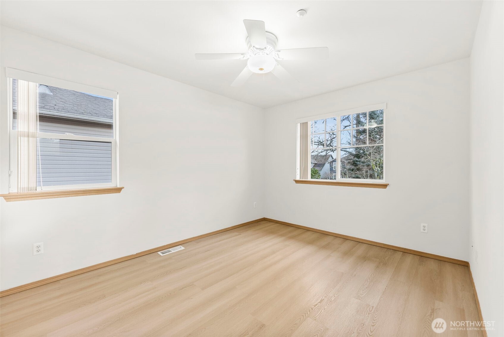 1464 Willson Avenue Dupont WA 98327