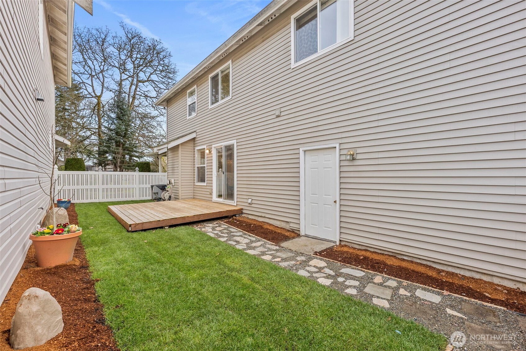 1464 Willson Avenue Dupont WA 98327