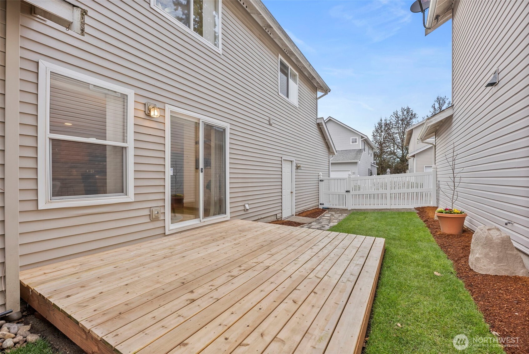 1464 Willson Avenue Dupont WA 98327