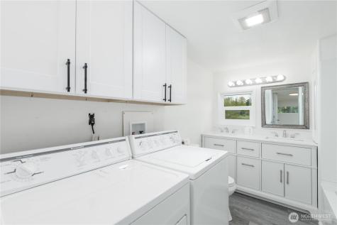 251 Washington Harbor Road Sequim WA 98382