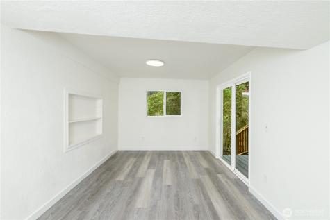 251 Washington Harbor Road Sequim WA 98382