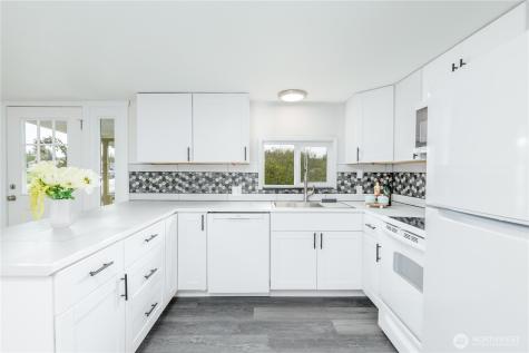 251 Washington Harbor Road Sequim WA 98382
