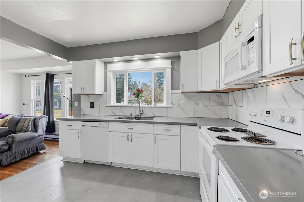 331 100th Street S Parkland WA 98444