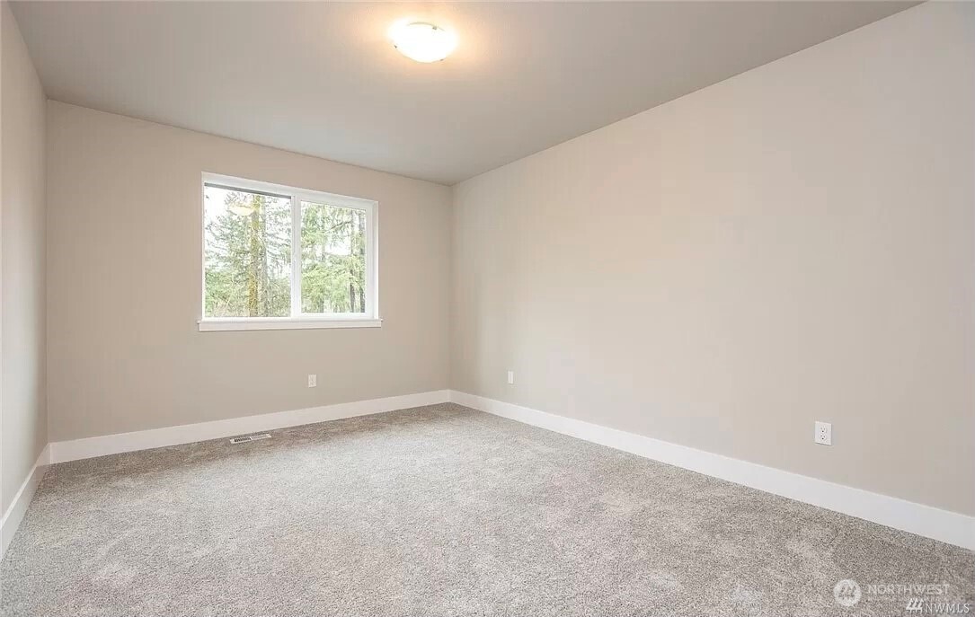 15915 261st Avenue E Buckley WA 98321