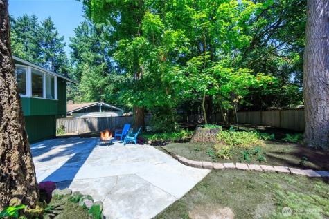 12822 NE 68th Street Kirkland WA 98033