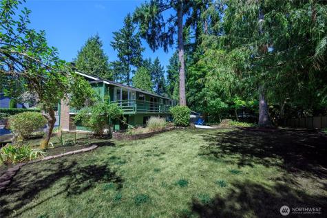 12822 NE 68th Street Kirkland WA 98033