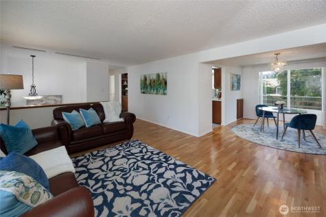 12822 NE 68th Street Kirkland WA 98033