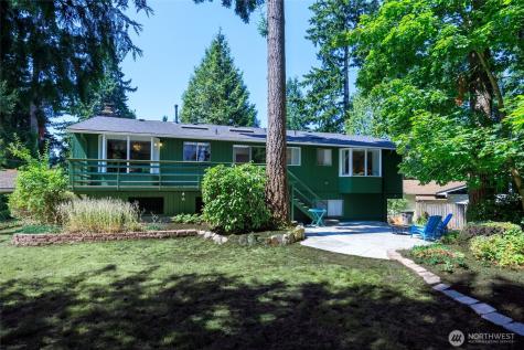 12822 NE 68th Street Kirkland WA 98033
