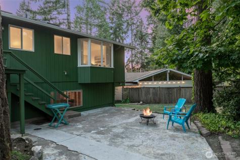 12822 NE 68th Street Kirkland WA 98033