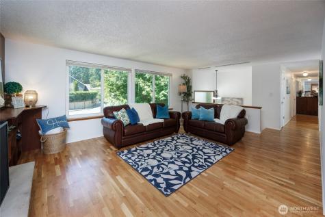 12822 NE 68th Street Kirkland WA 98033