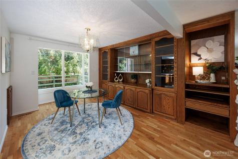 12822 NE 68th Street Kirkland WA 98033