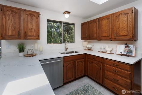 12822 NE 68th Street Kirkland WA 98033