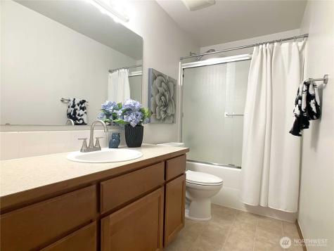 5530 55th Loop SE Olympia WA 98513