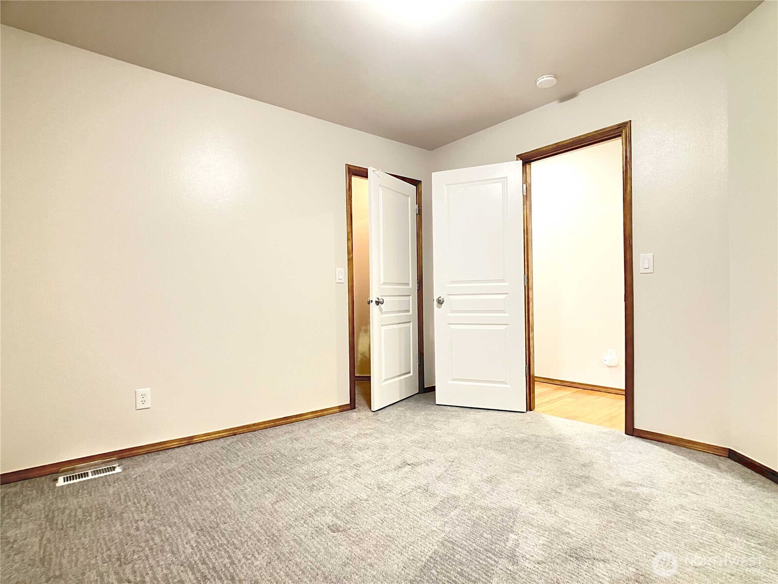 5530 55th Loop SE Olympia WA 98513