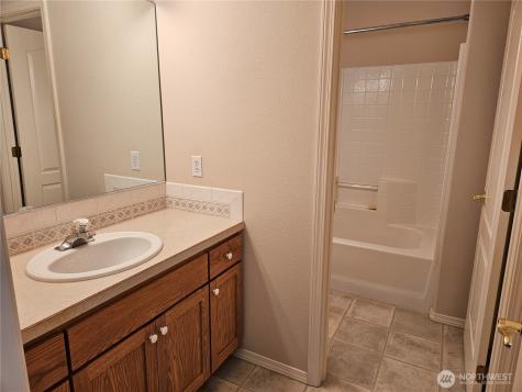 1240 Vintage Avenue Richland WA 99352