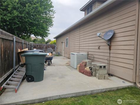 1240 Vintage Avenue Richland WA 99352