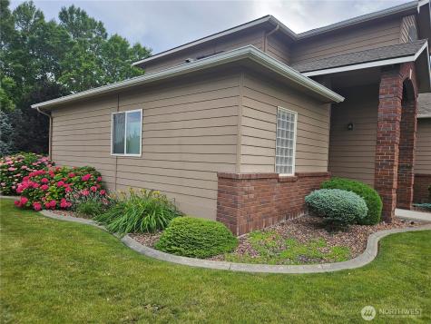 1240 Vintage Avenue Richland WA 99352