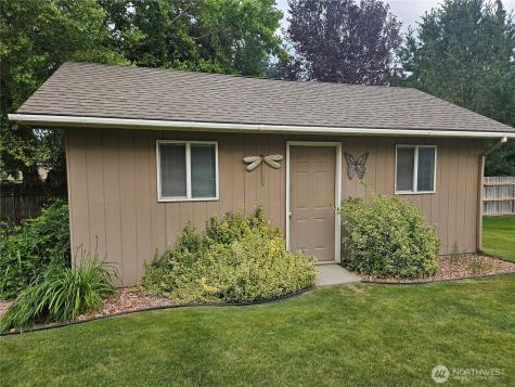 1240 Vintage Avenue Richland WA 99352