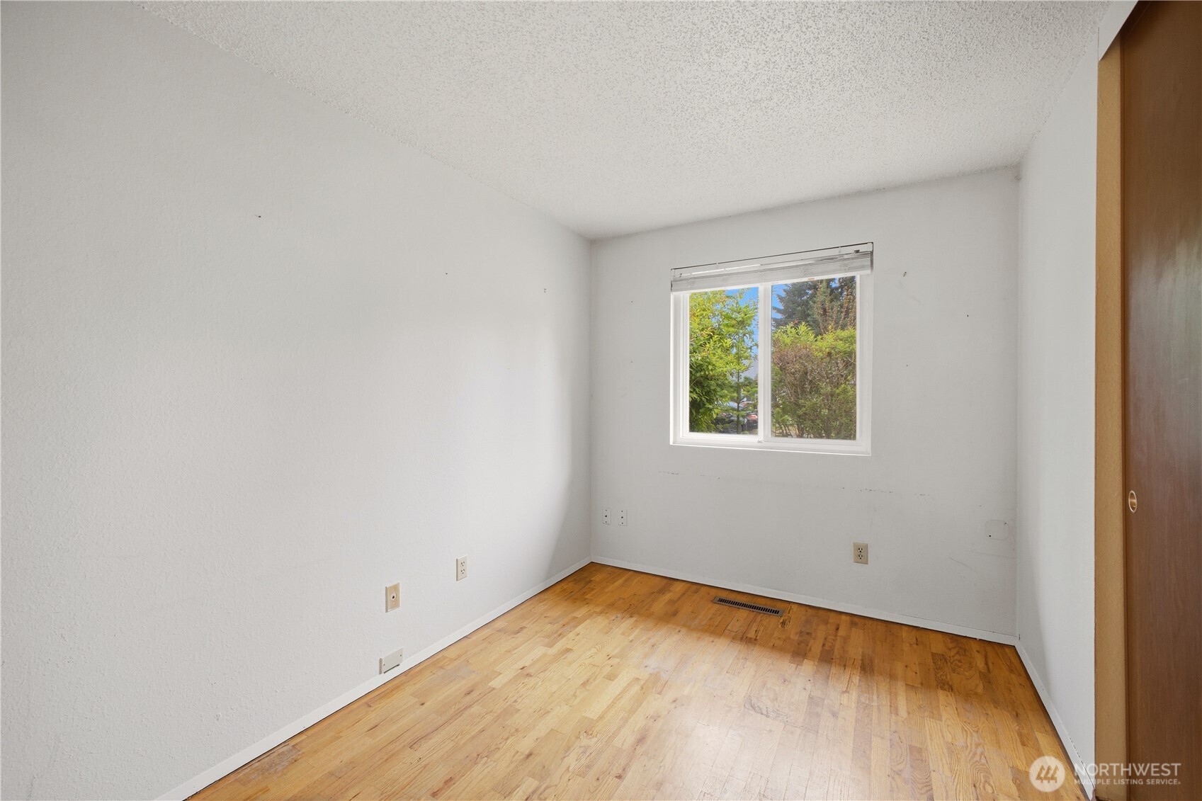 2320 Maple Lane Steilacoom WA 98388