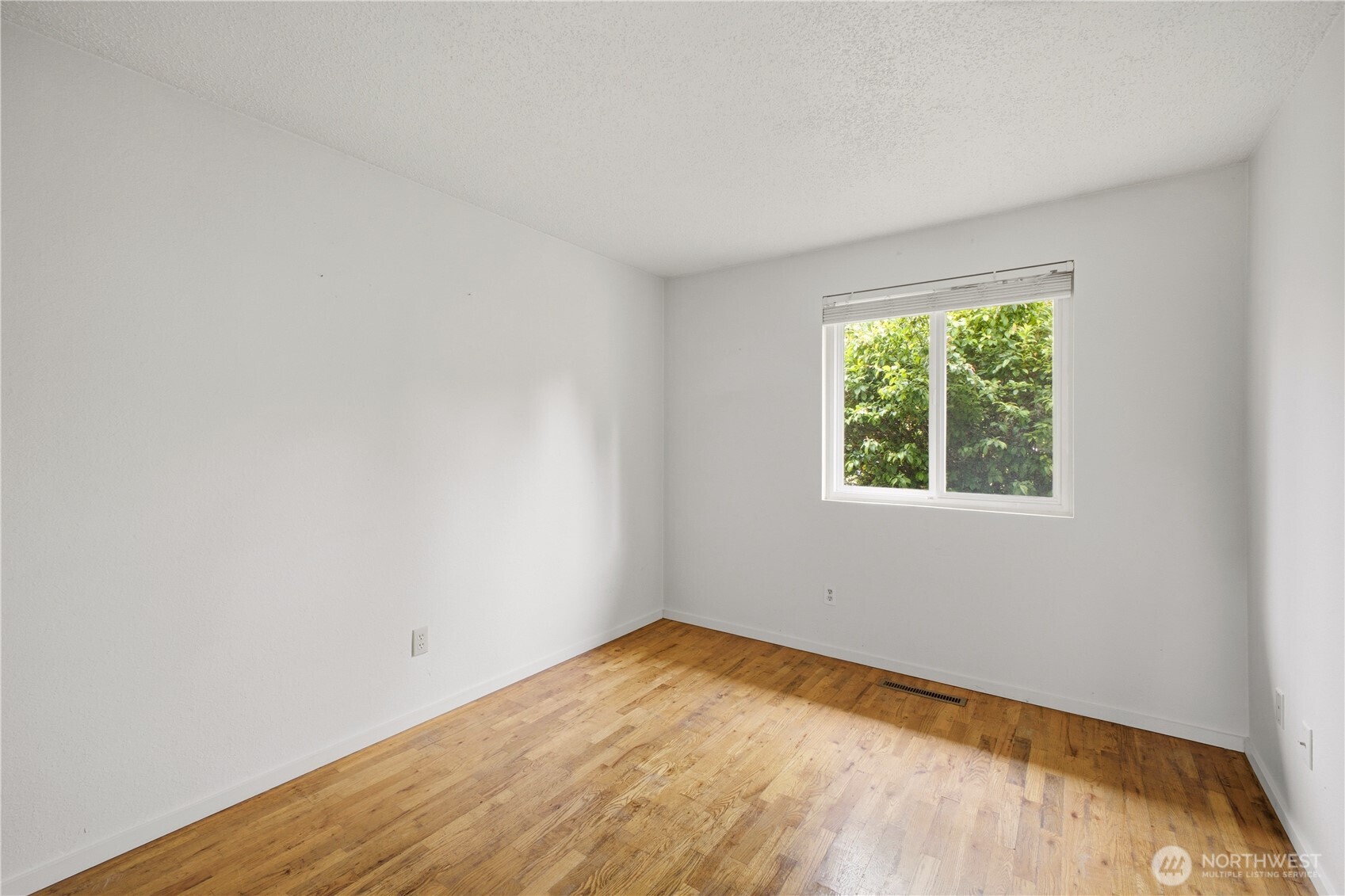 2320 Maple Lane Steilacoom WA 98388